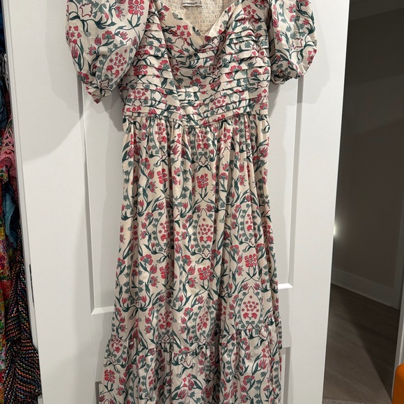 Abercrombie & Fitch Dresses & Skirts - Abercrombie & Fitch Floral Midi Dress - Cream and Pink